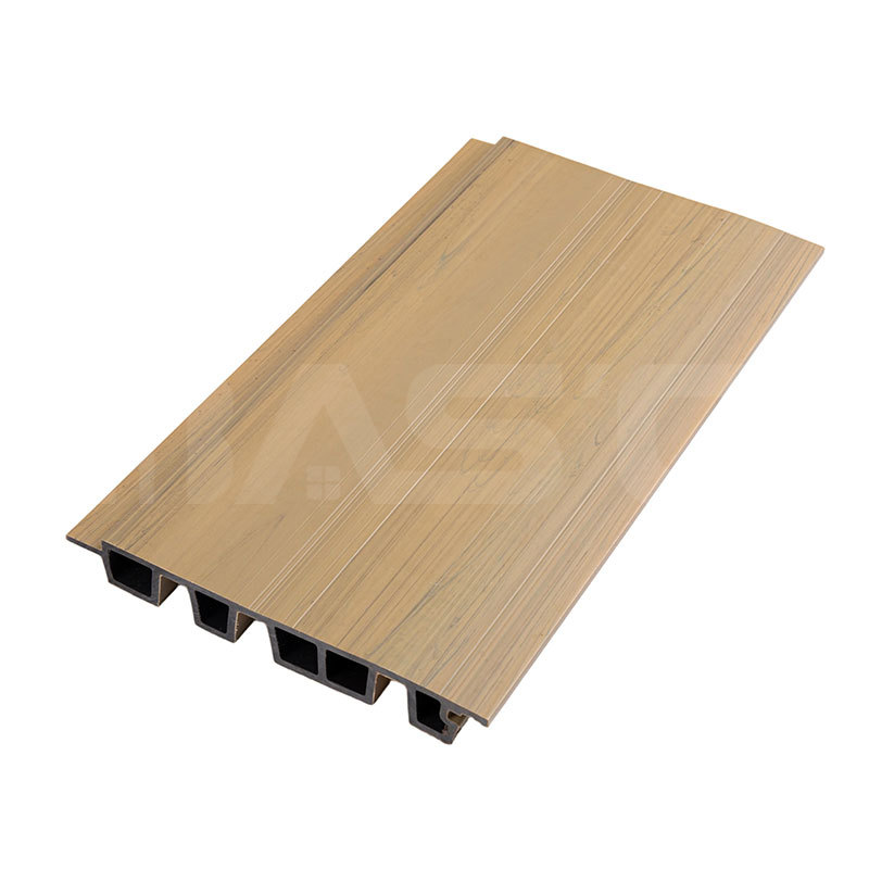 Blir komposittterrasse varmt om sommeren? Den ærlige sannheten